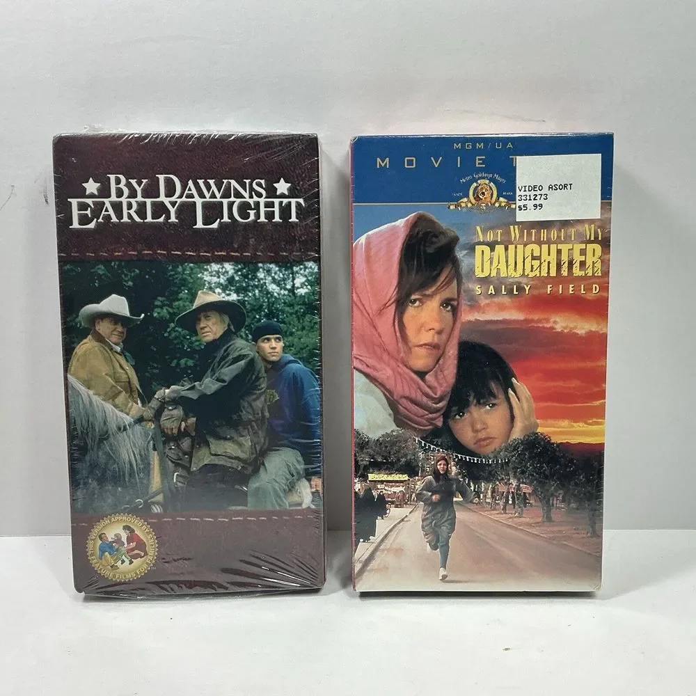 VHS Not Without My Daughter Sally‎ Field / Dawns Early Light David Carradine